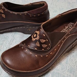 L'Artiste Burbank Clogs Brown Leather Floral SIZE 8.5 (39)